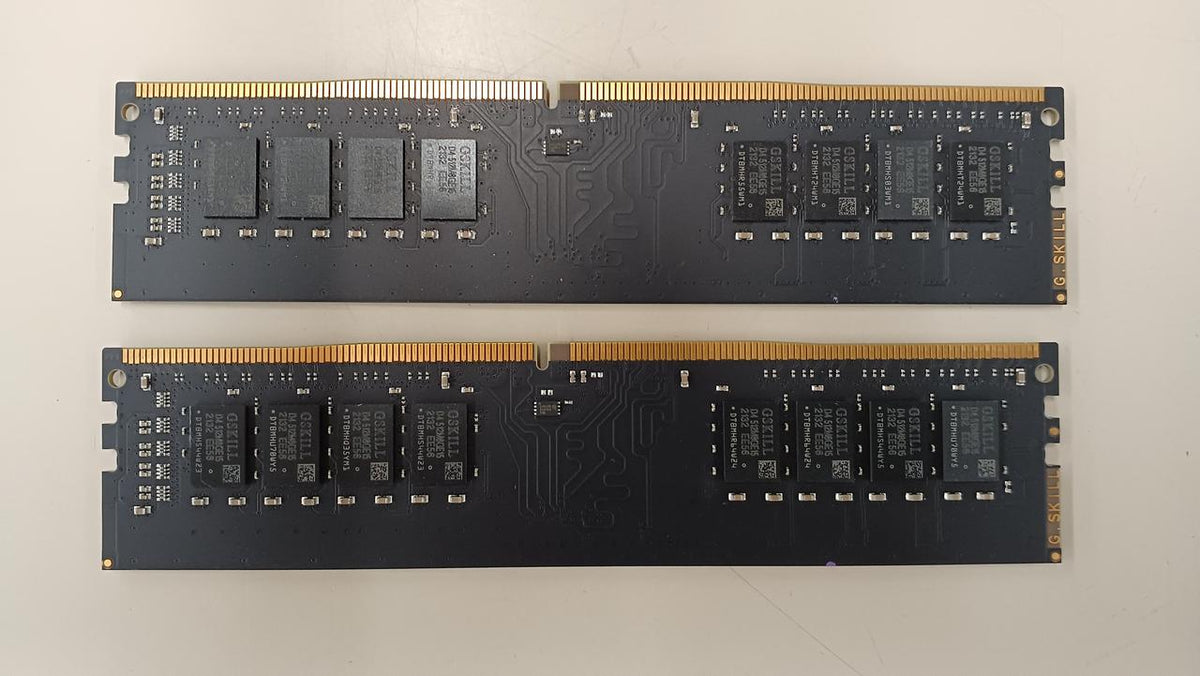 G.SKILL DDR4 F4-2666C19D-16GNT