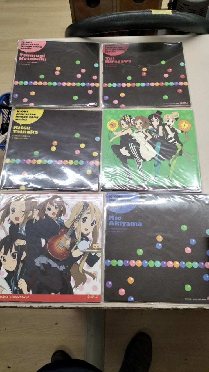 PONY CANYON K-ON! 7INCH VINYL "DONUTS" BOX BRCA-00012