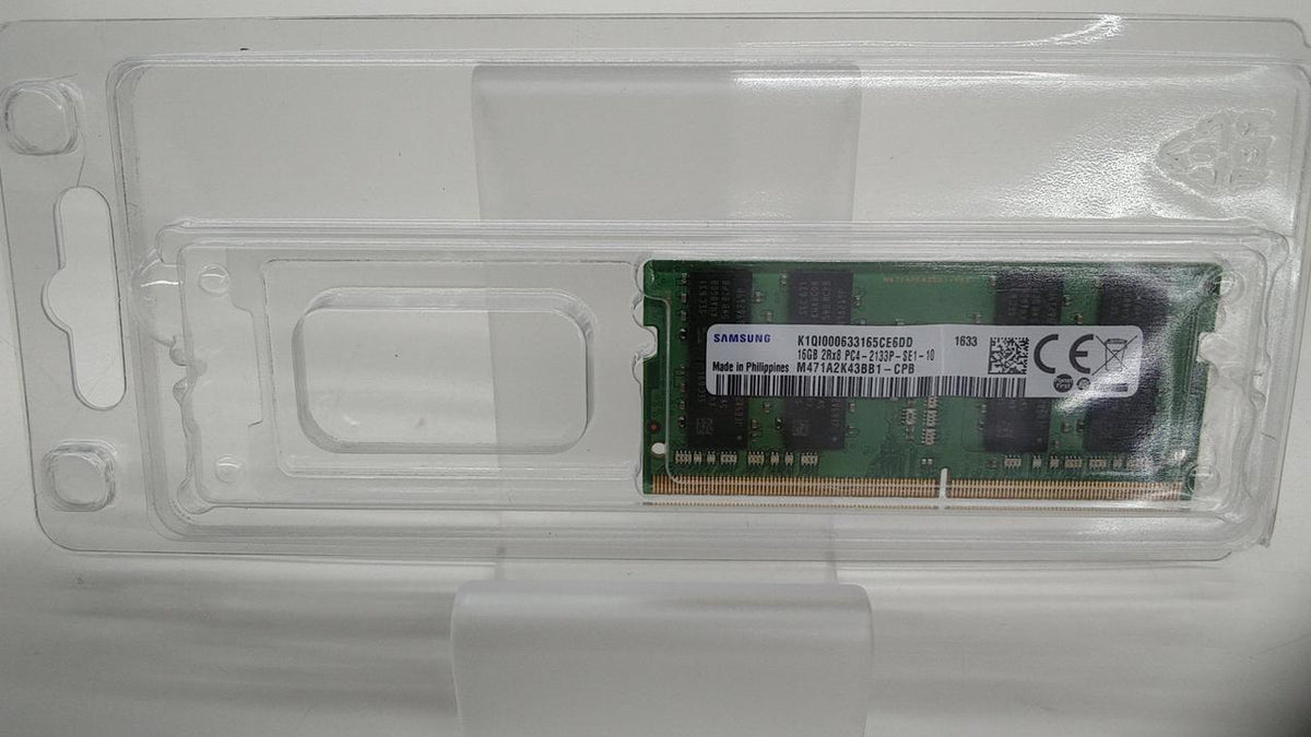 SAMSUNG DDR4-17000 PC4-2133 16GB M471A2K43BB1-CPB
