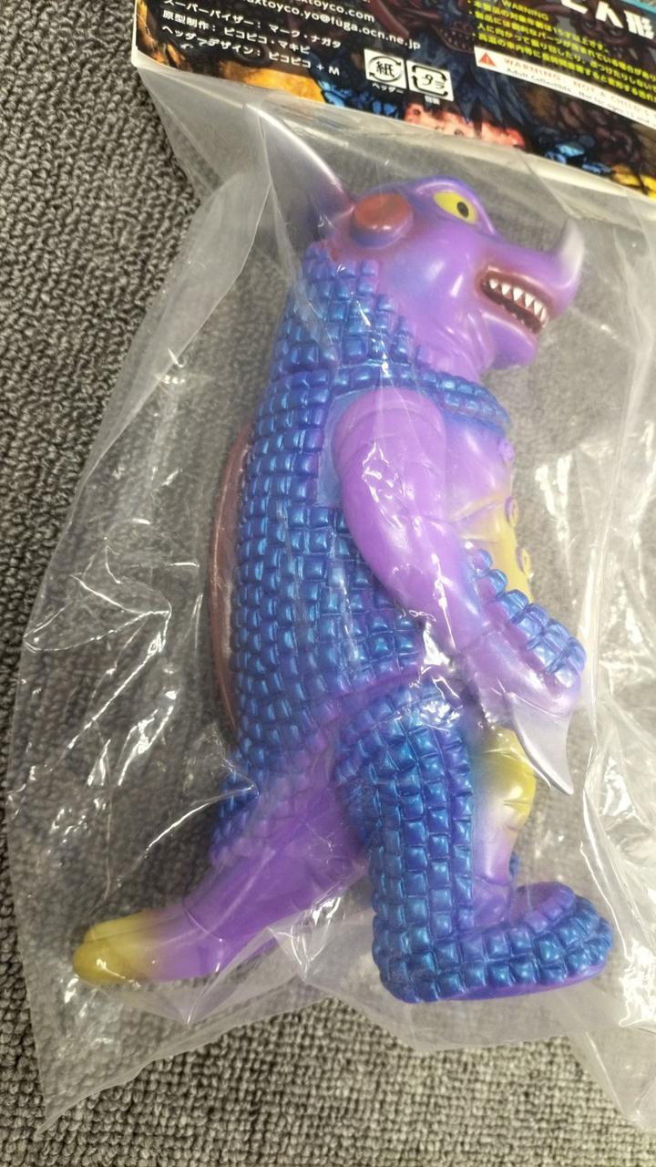 MAXTOY Ultra Monster Soft Vinyl Red Killer (Retro Pop VER.) - MAXTOY Banzai Hobby