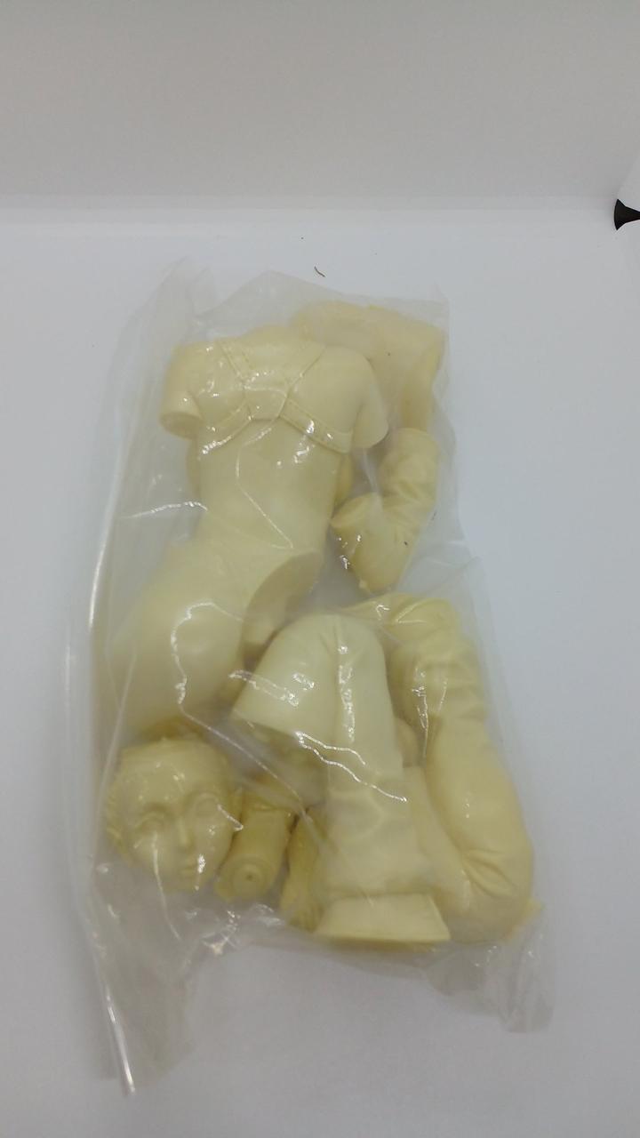 Cobra Society Holstein Hanako Resin Cast Kit - Banzai Thrifting | BanzaiHobby