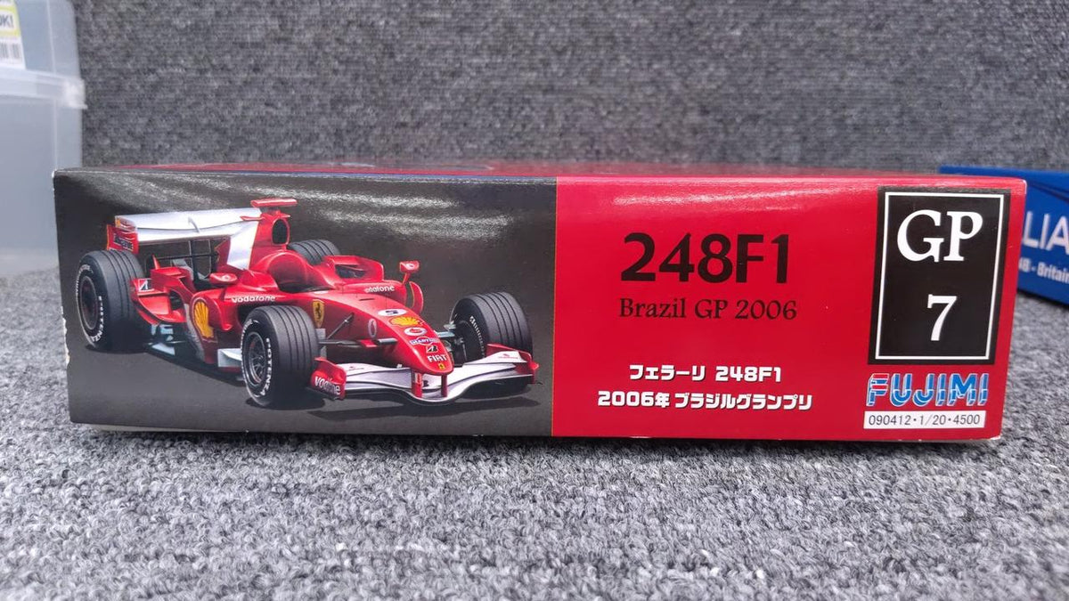 Fujimi Model Plastic Model 1/20 248F1 BRAZIL GP 2006