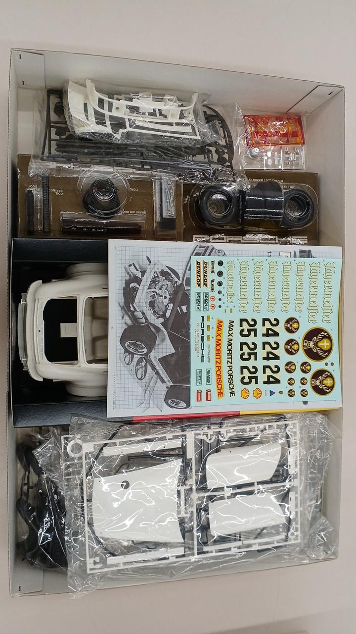 TAMIYA 1/12 Plastic Model Porsche Turbo RSR (934 Racing)
