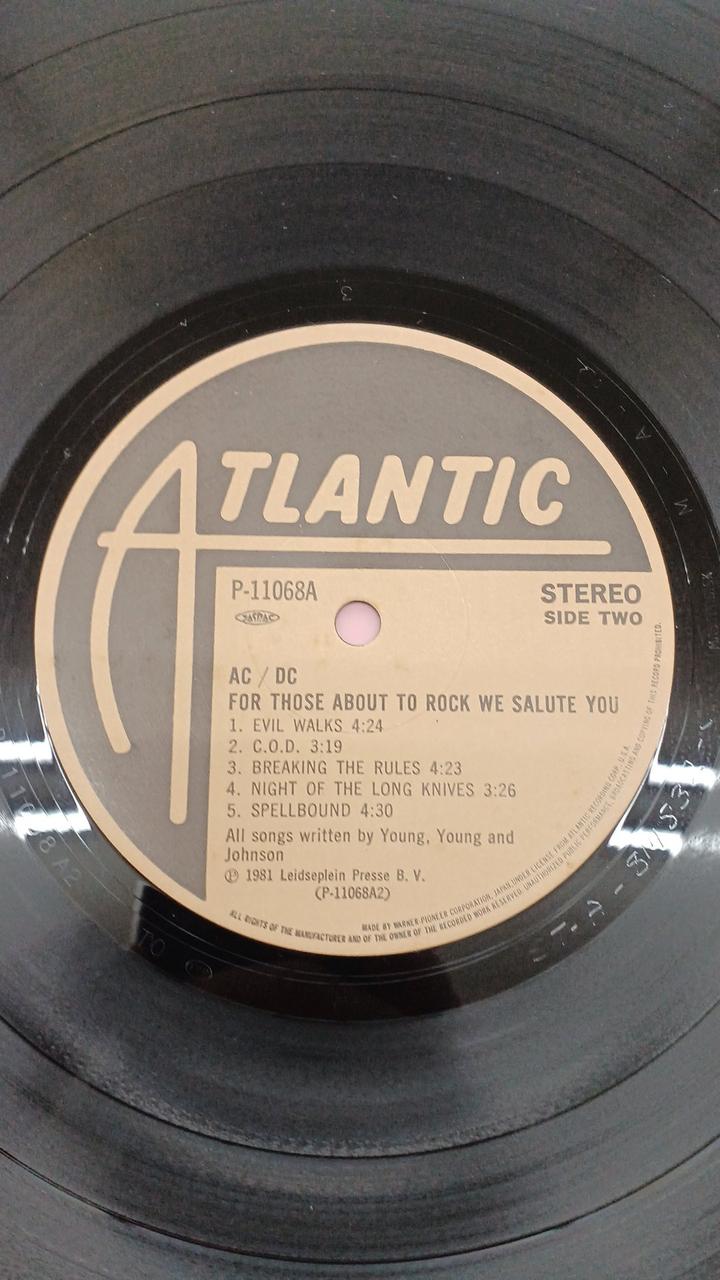 Warner Pioneer AC/DC: Devil's Invitation AC/DC: Devil's Invitation