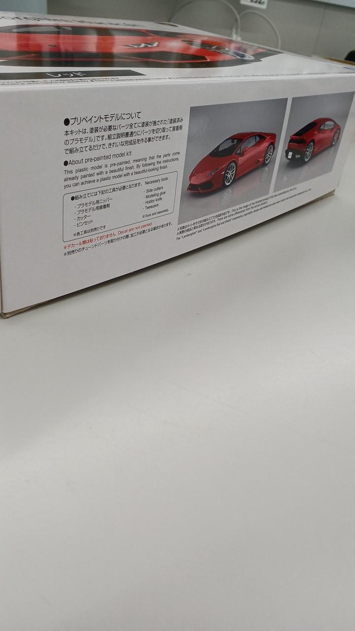 Aoshima Plastic Model '14 Lamborghini Huracán (Red) 'Pre-Paint Tomo