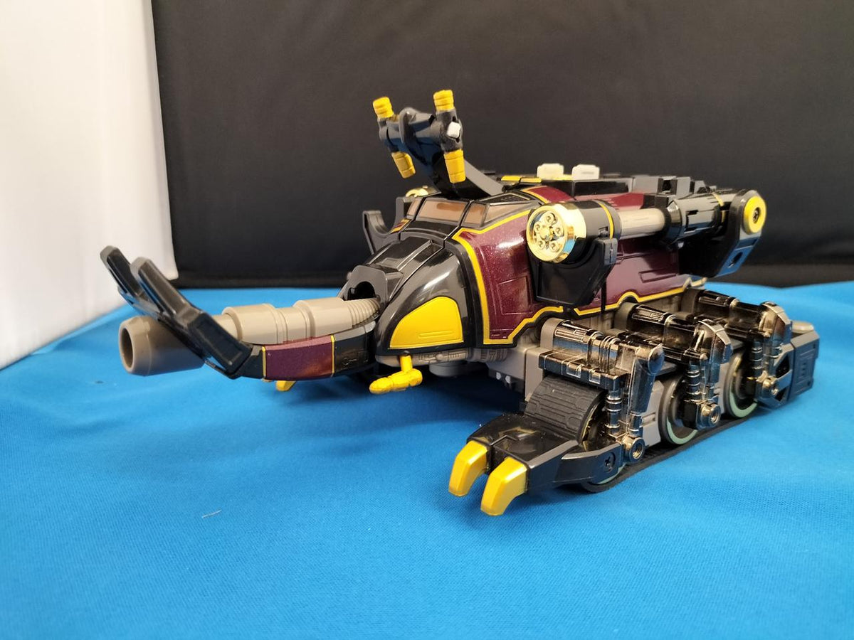 BANDAI DX Chogokin Jinrai Gattai Goraijin Ninpuu Sentai Hurricaneger