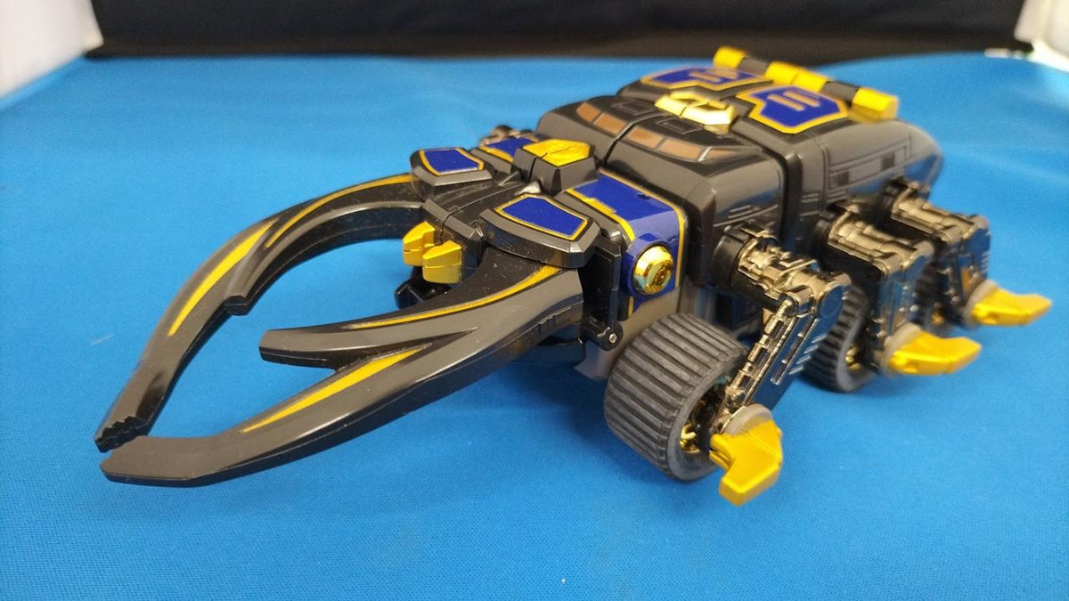 BANDAI DX Chogokin Jinrai Gattai Goraijin Ninpuu Sentai Hurricaneger