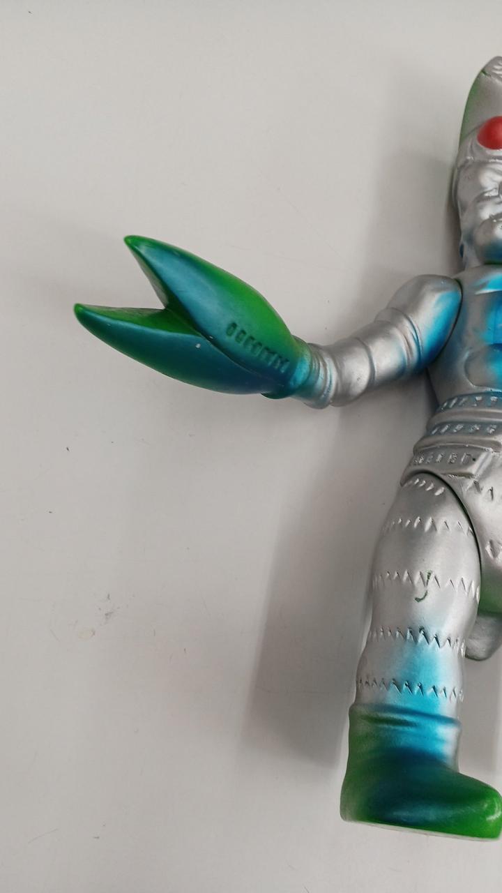 Bullmark (Bandai) Baltan Alien Soft Vinyl