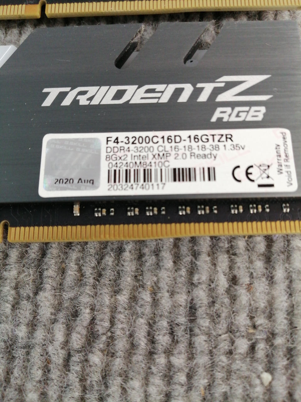 G.SKILL PC Memory F4-3200C16D 16GTZR