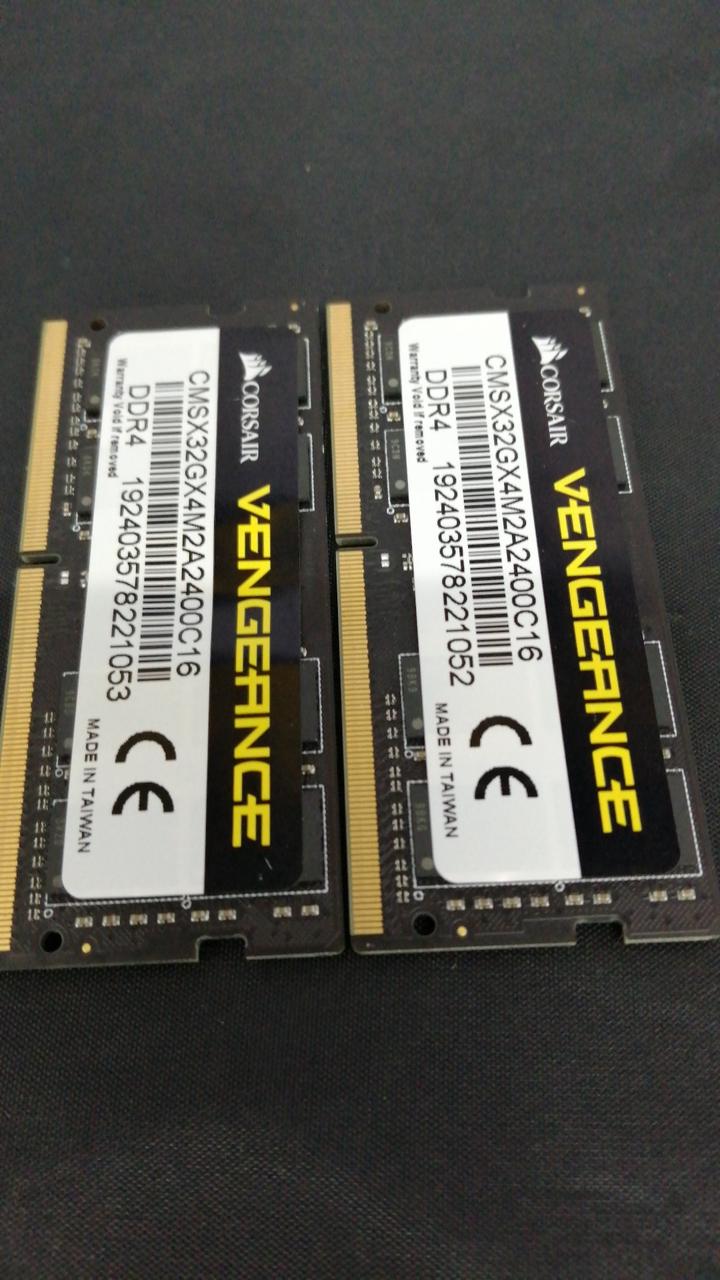 VENGEANCE DDR4 32GB Memory (16GB×2) CMS32GX4M2A2400C16