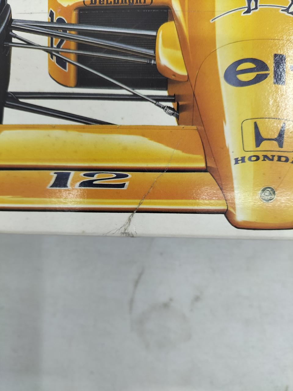 TAMIYA 1/20 Lotus Honda 99T