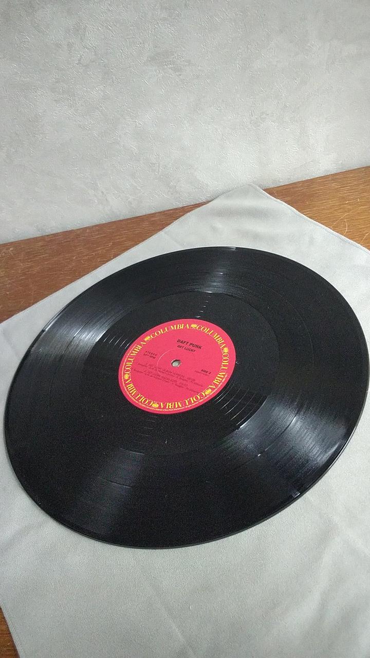 COLUMBIA GET LUCKY (DAFT PUNK REMIX) 88883746911