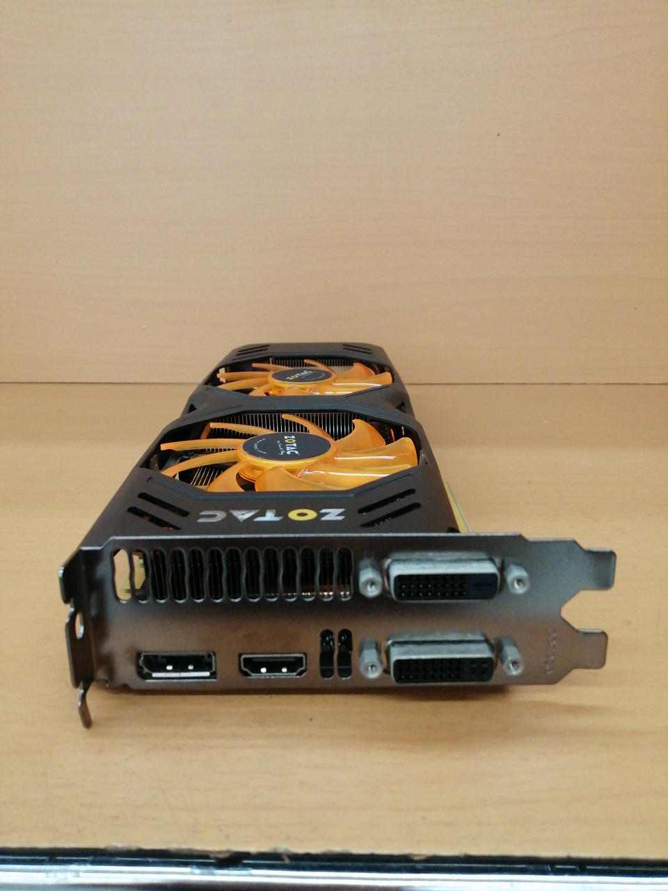 ZOTAC Graphics Card: GTX770 2GB DDR5