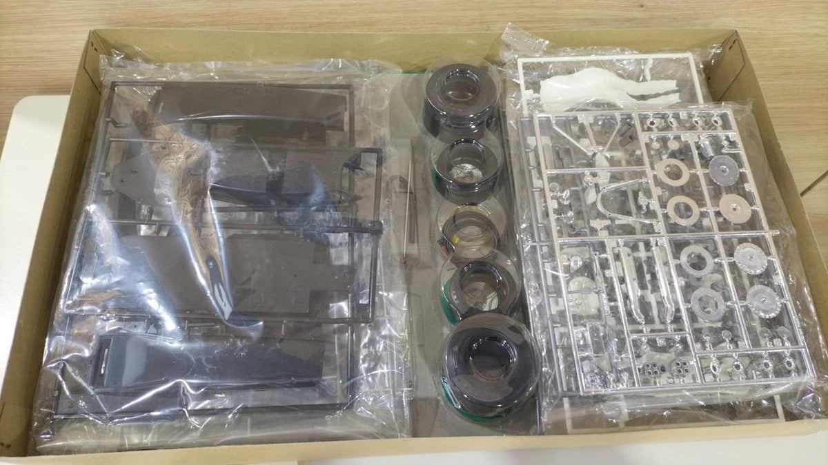 TAMIYA 1/12 scale J.P.S. Lotus 72D