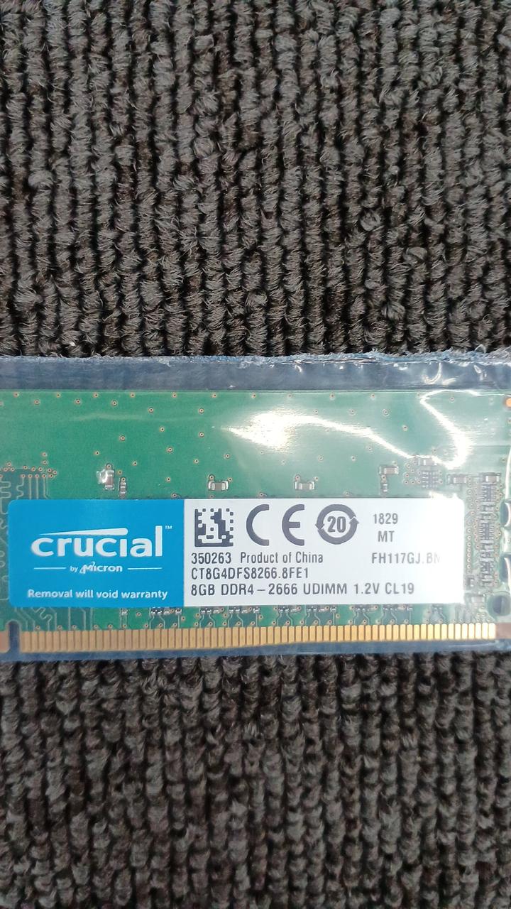 CRUCIAL DDR4 desktop memory CT8G4DFS8266