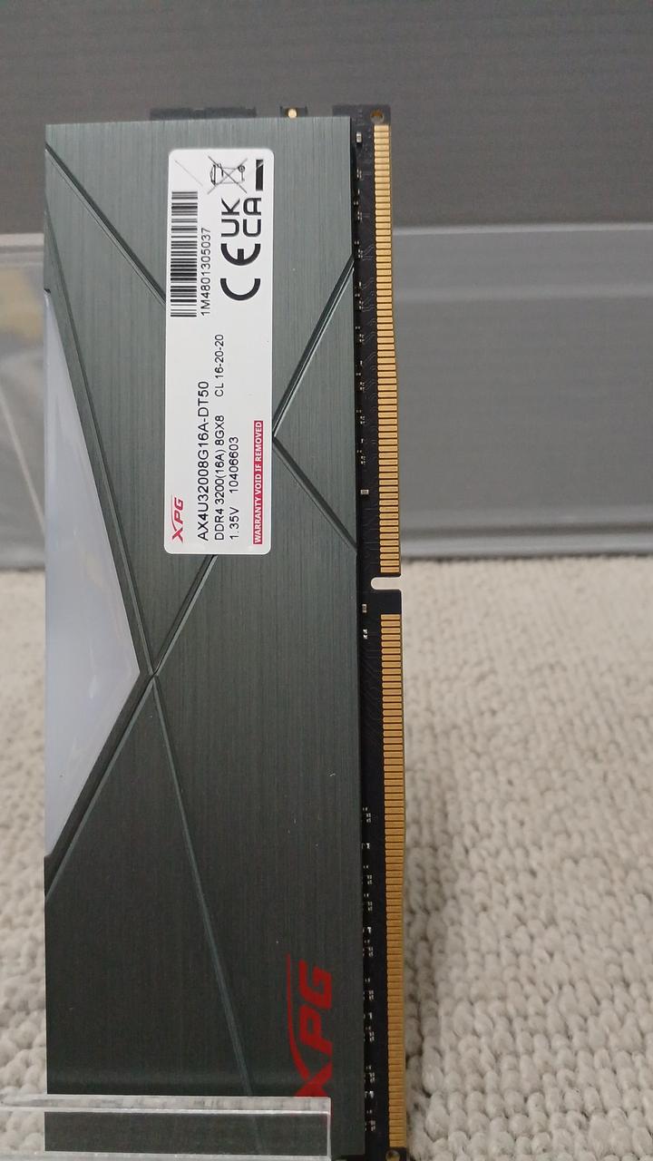 XPG Memory AX4U32008G16A-DT50