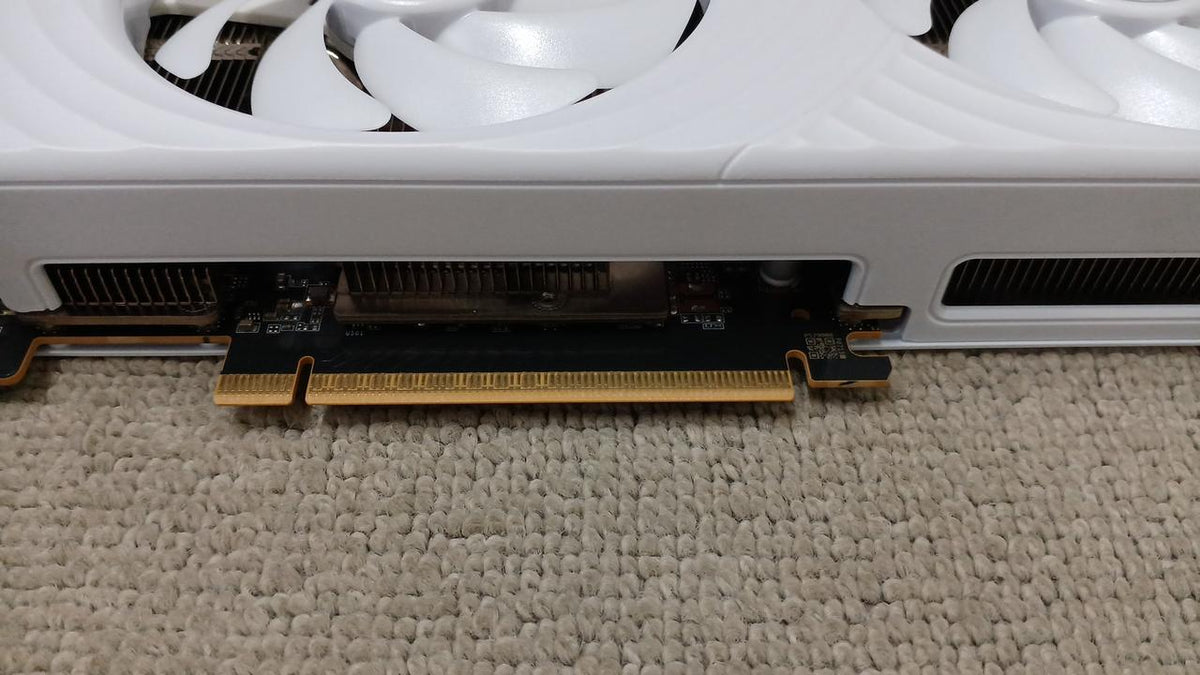 PALIT Graphics Board: NVIDIA GEFORCE RTX5060 WHITE O