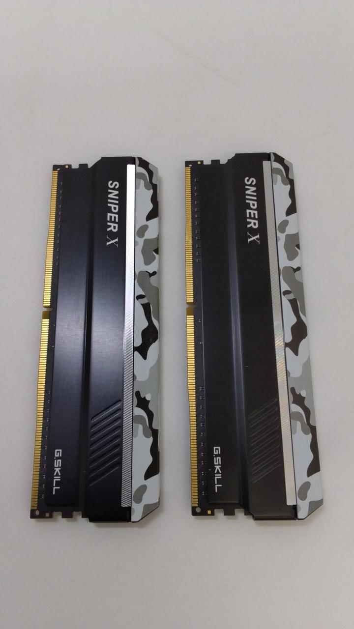 G.SKILL Memory: F4-3200C16D-16GSXWB