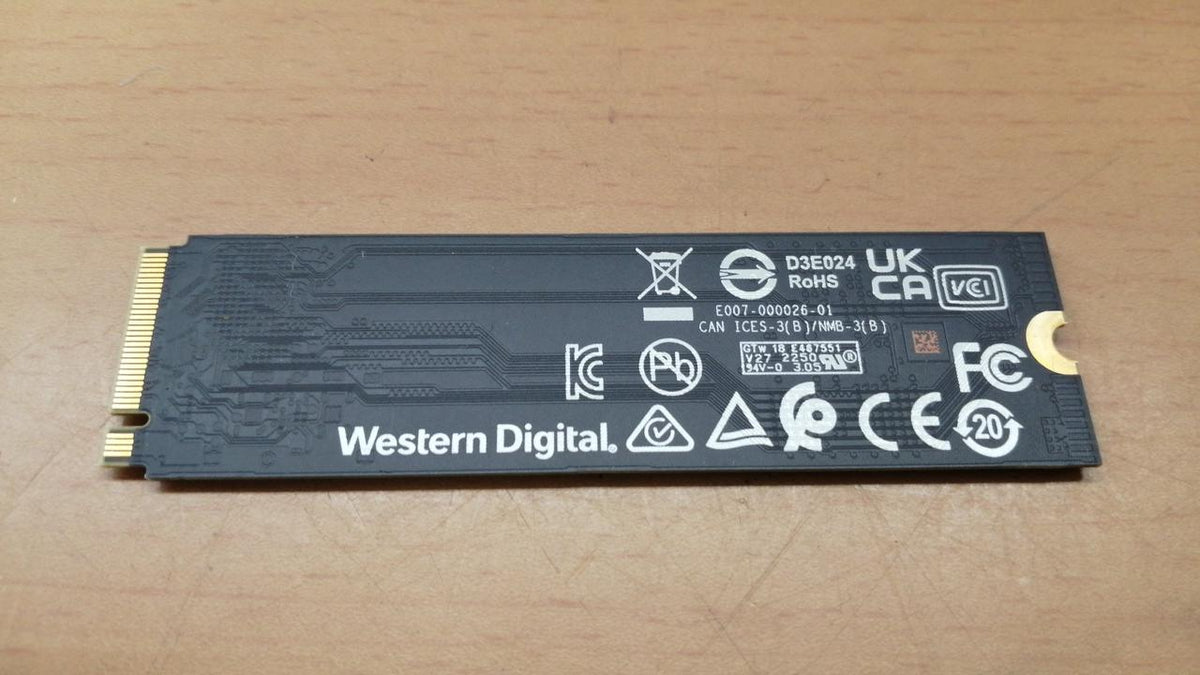 WD BLACK M.2 SSD(1TB) SN770(WD100T3X0E)