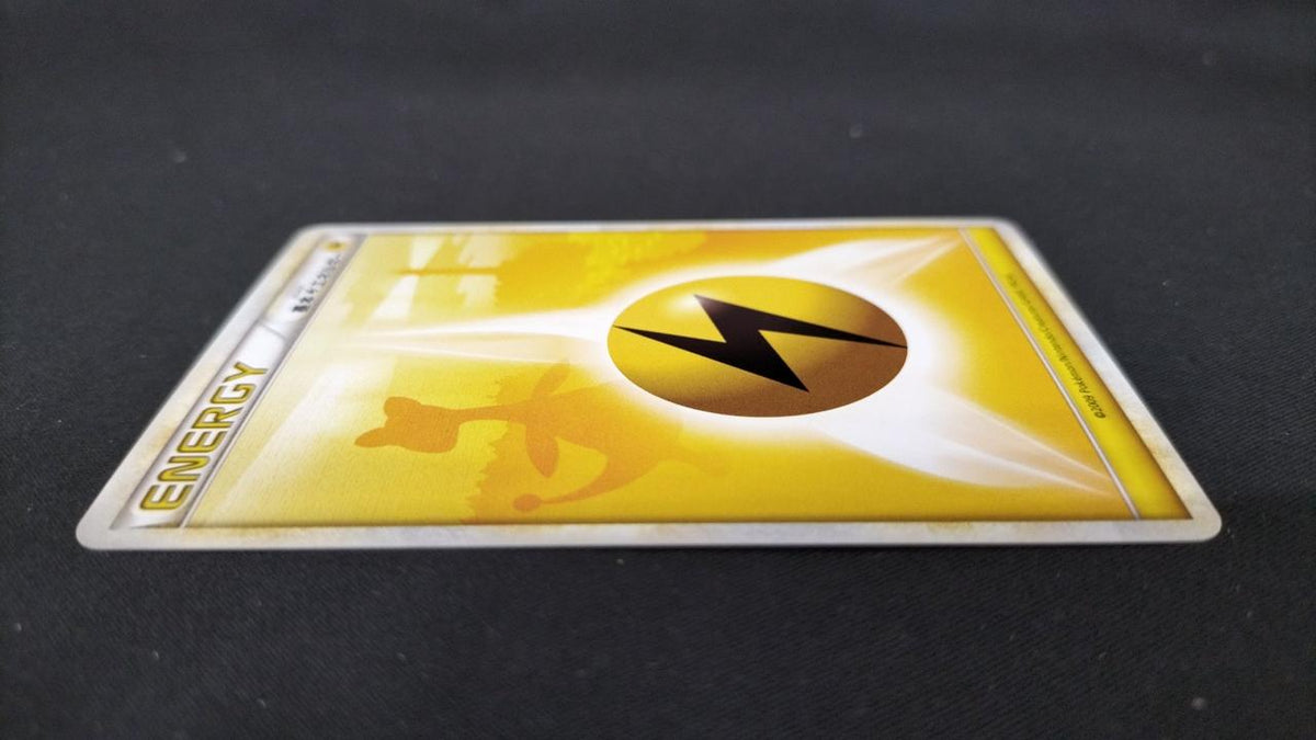 Pokémon Card Basic Lightning Energy LEGEND - Banzai Thrifting | BanzaiHobby