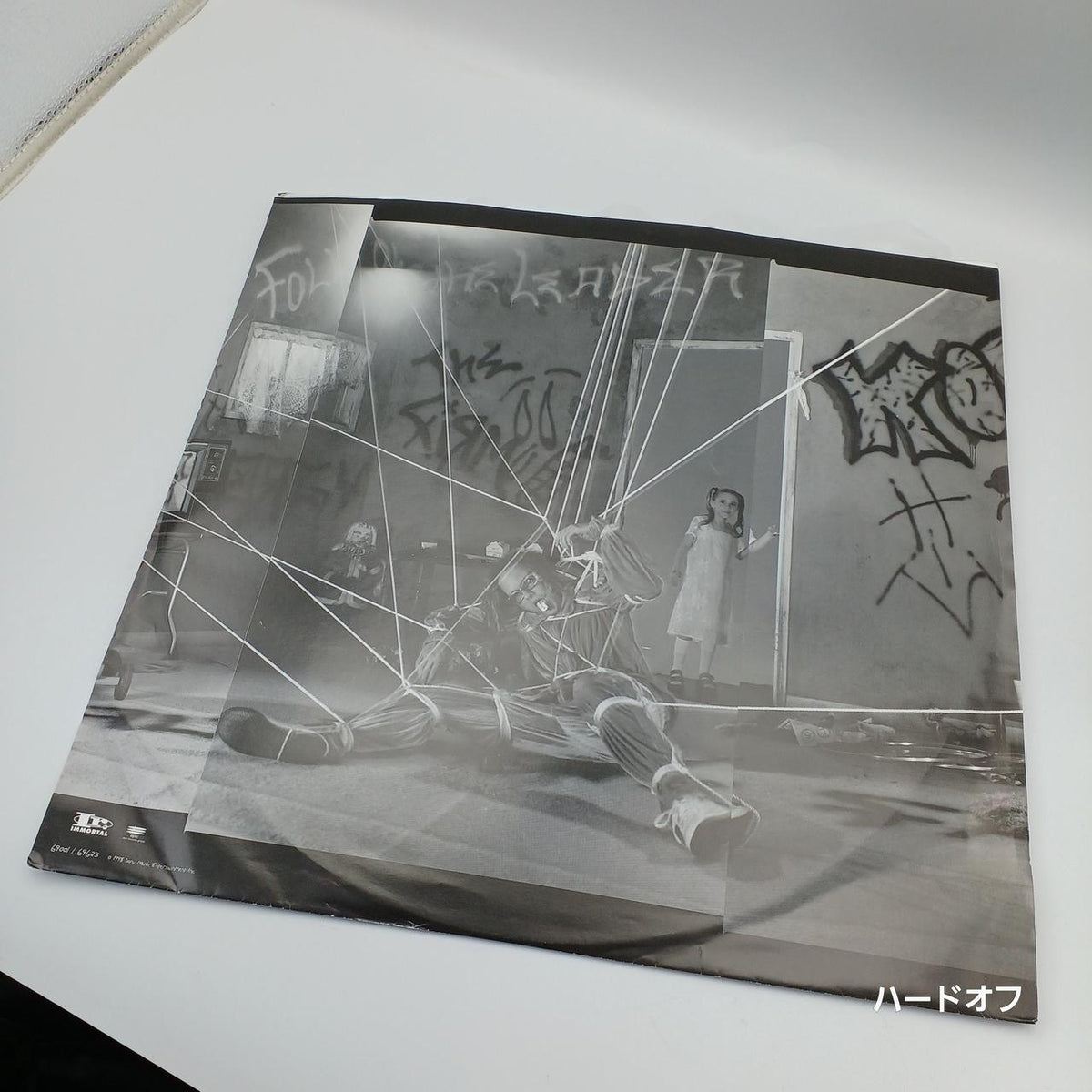 KORN Record FOLLOW THE LEADER