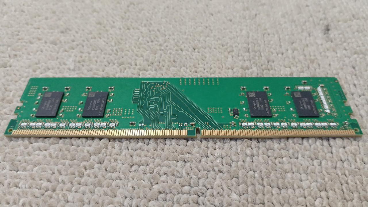SKHYNIX Memory HMAA1GU6CJR6N-XN NO AC