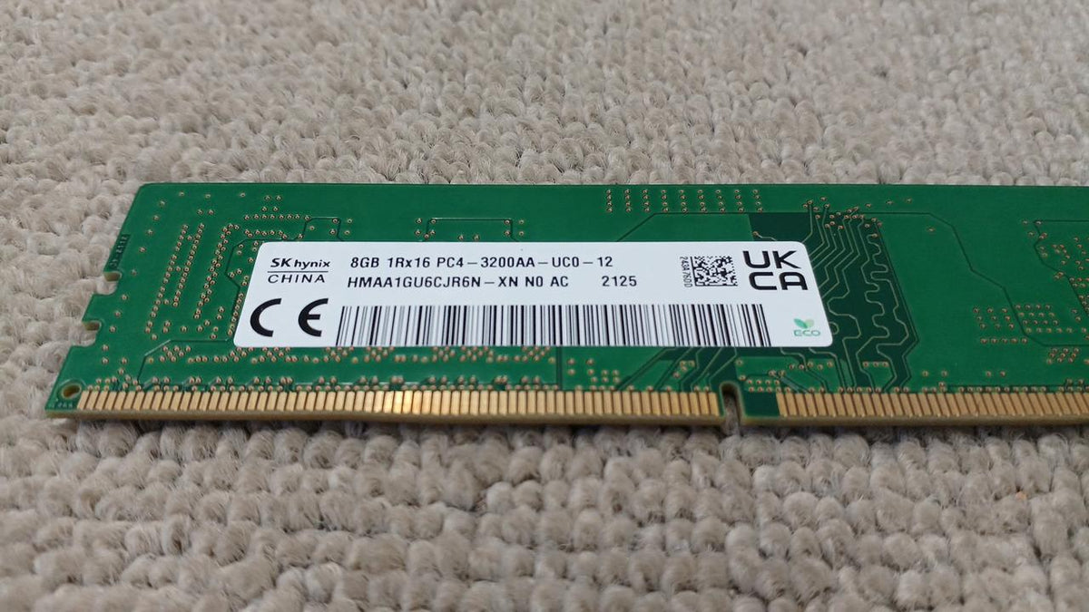 SKHYNIX Memory HMAA1GU6CJR6N-XN NO AC