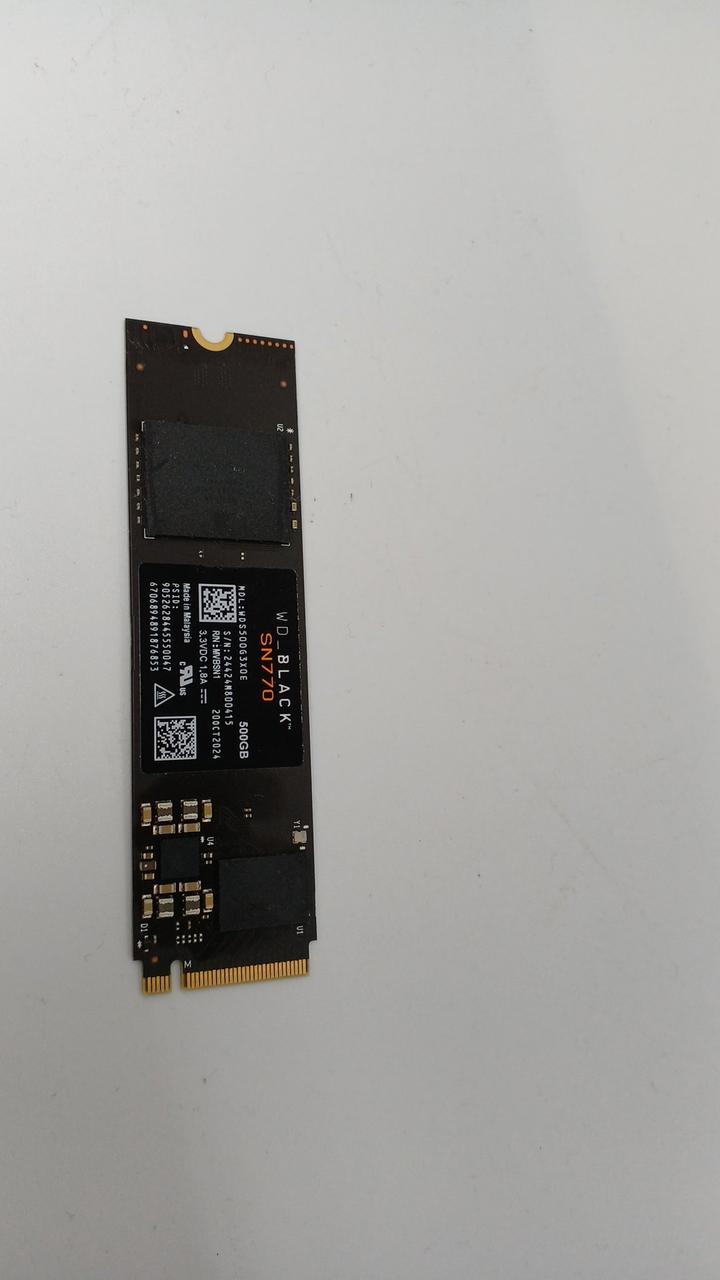 WESTERN DIGITAL SSD SN770