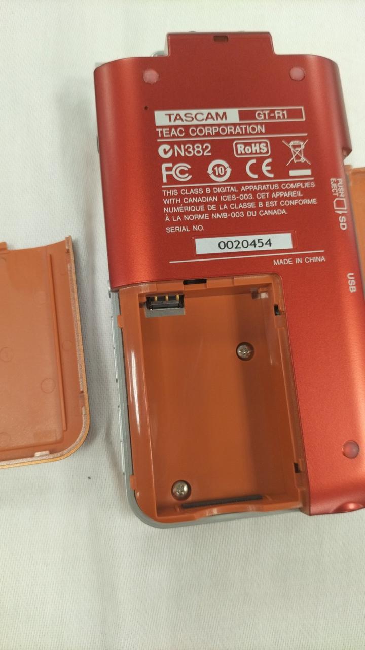 TASCAM Linear PCM Recorder GT-R1 - Banzai Thrifting | BanzaiHobby
