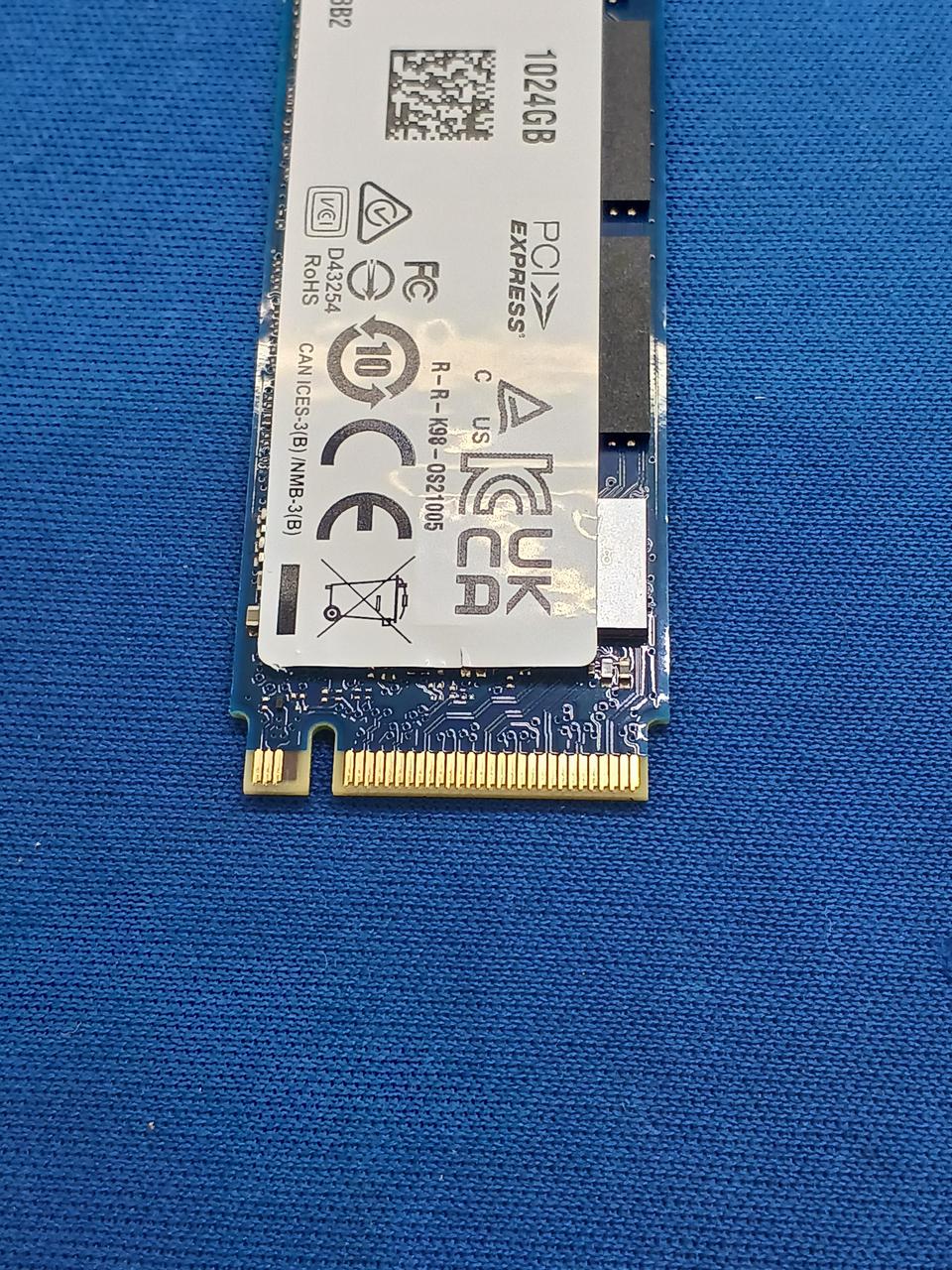 KINGSTON SSD OM8PGP41024Q-AQ