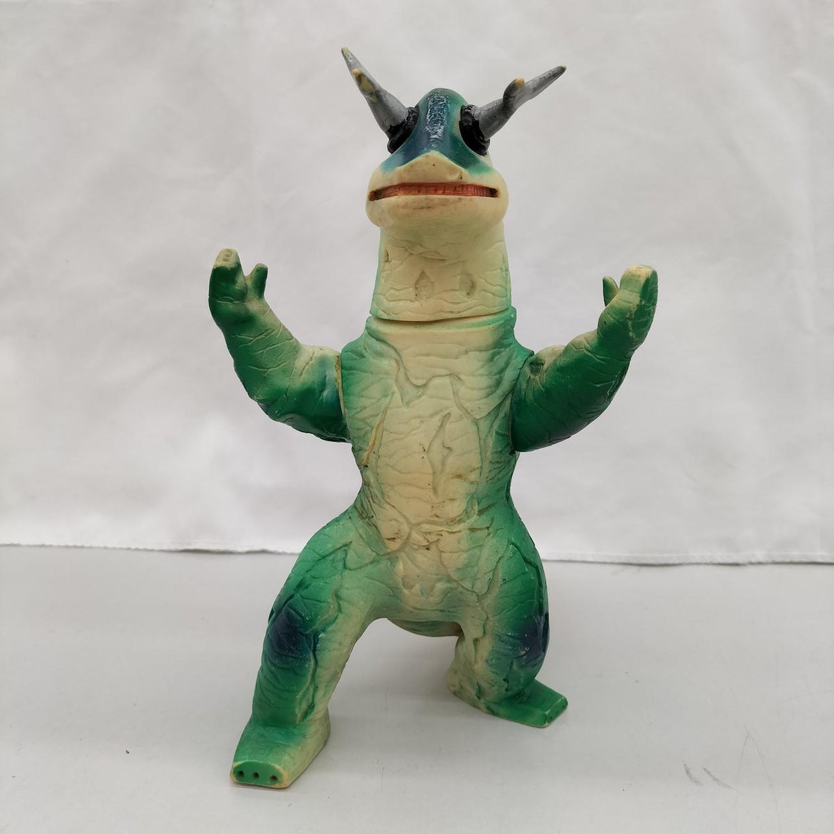 Burmak Kaiju Sofubi Eleking