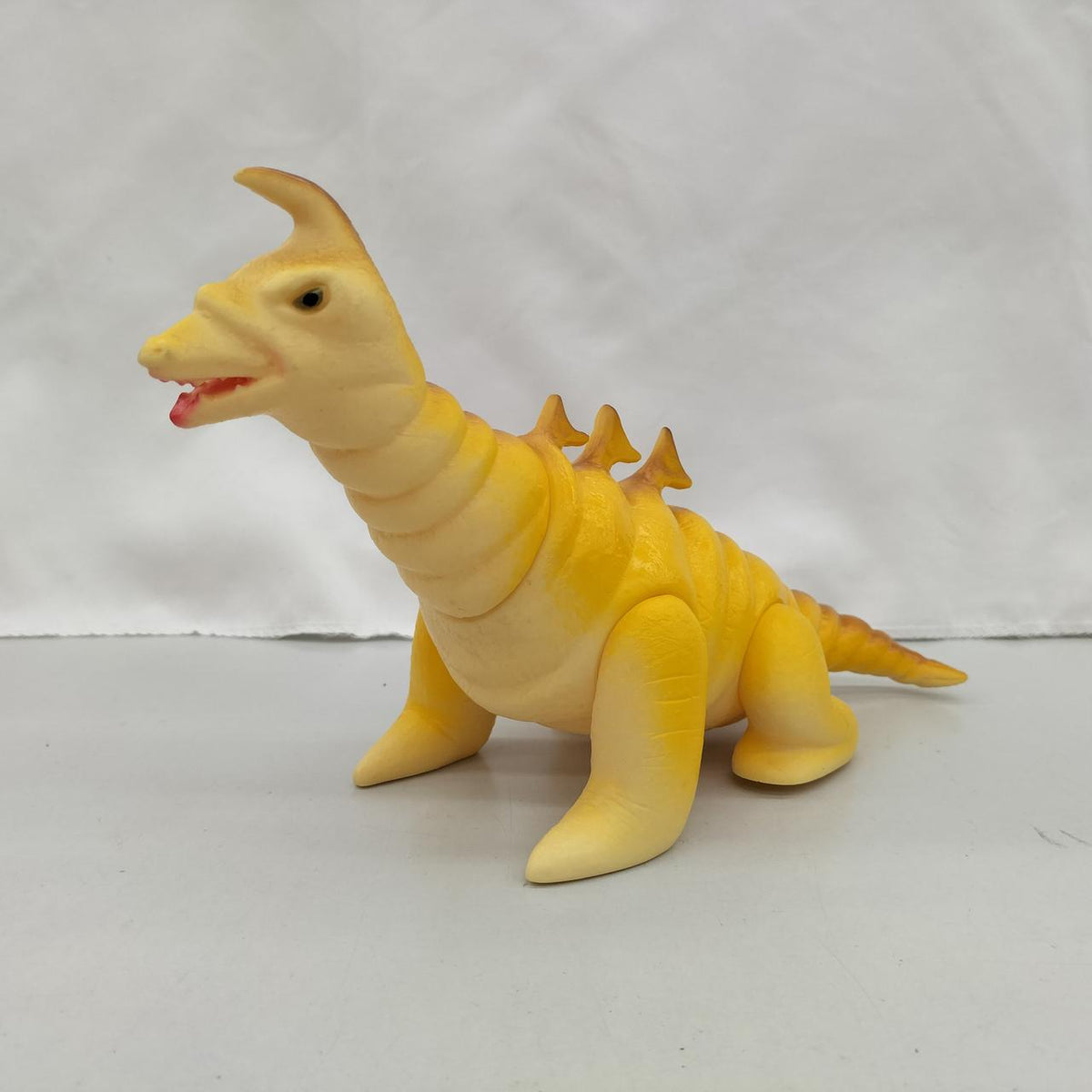 Burmak Monster Soft Vinyl Goldon - Burmak Banzai Hobby