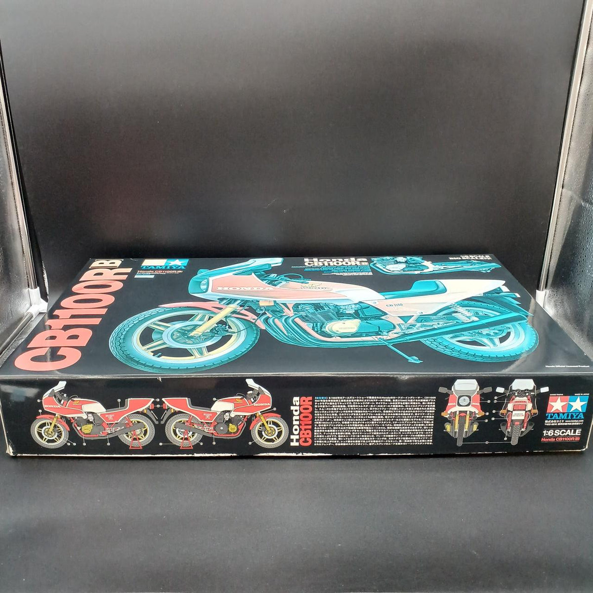 TAMIYA 1/6 HONDA CB1100R B