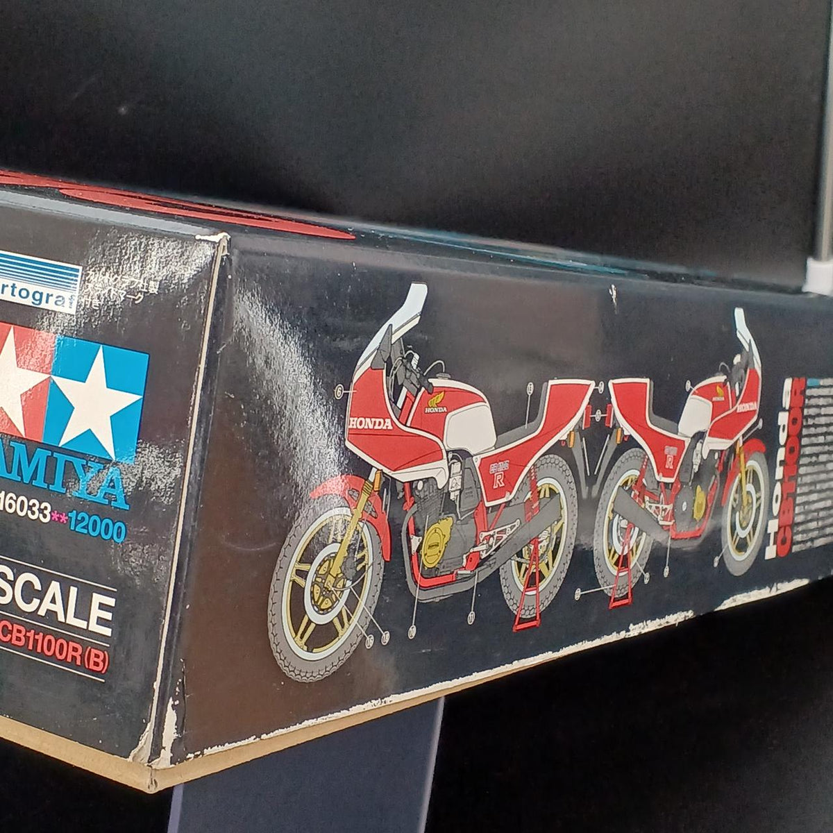 TAMIYA 1/6 HONDA CB1100R B