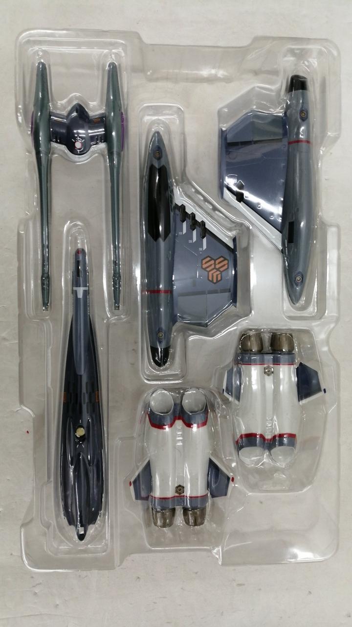 BANDAI DX Chogokin Macross F VF-25F Tornado Parts for Messiah Valkyrie