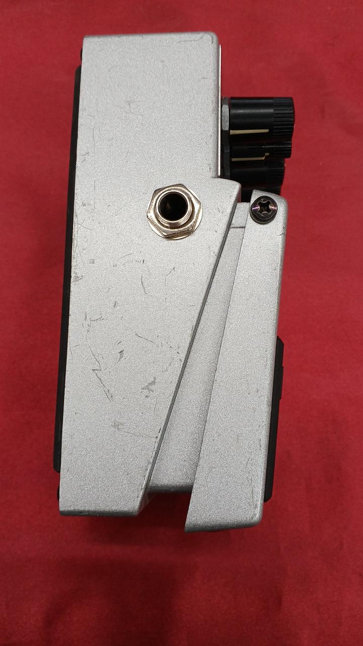 BOSS Effects pedal FZ-2