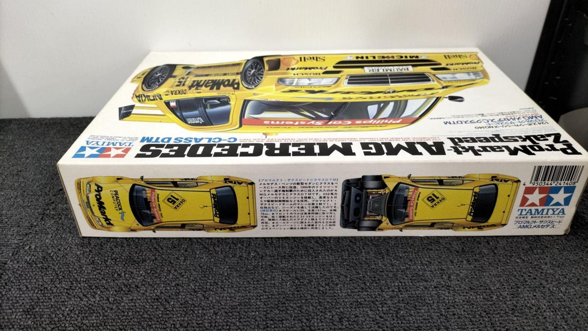TAMIYA Display Model AMG Mercedes C-Class DTM