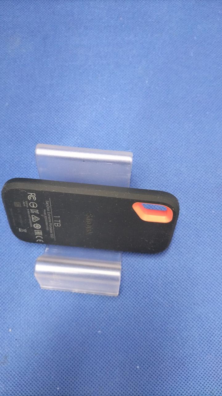 SANDISK Portable SSD SDSSDE60-1T00