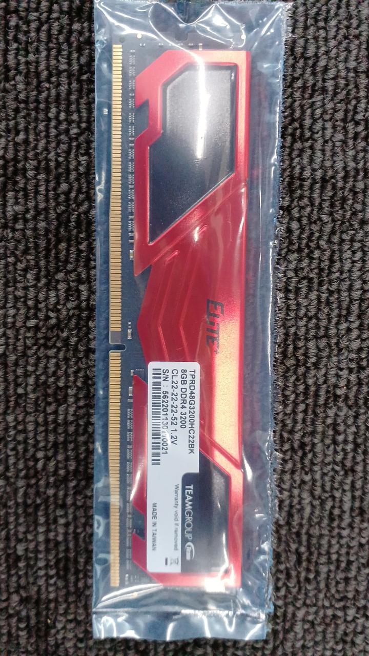 TEAM DDR4 Desktop Memory TPRD48G3200H22BK