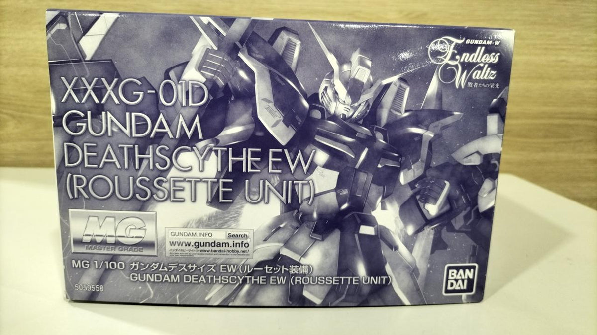 BANDAI New Mobile Report Gundam W ENDLESS WALTZ 1/100 MG XXXG-01D Gundam Deathscythe EW