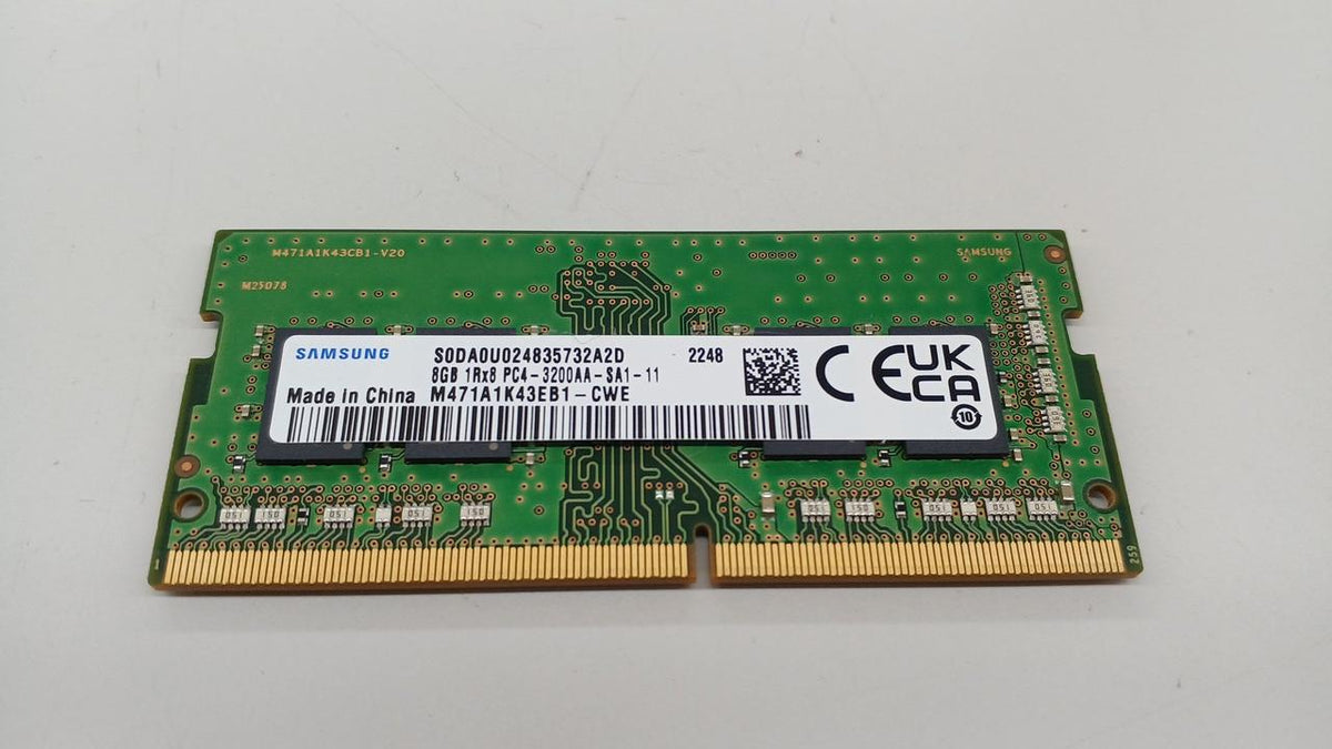 SAMSUNG DDR4 (8GB) Memory: M471A1K43EB1