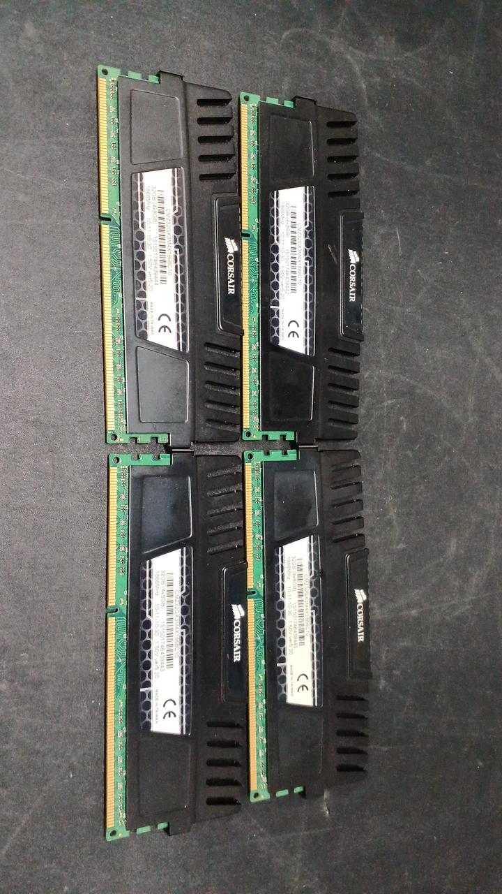 CORSAIR DDR3 Memory 32GB (8*4) CMZ32GX3M4X1866C10