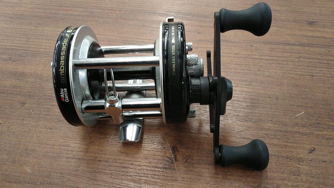 Abu Garcia Ambassadeur 6001C 本体 ABU GARCIA Baitcasting Reel AMBASSADEUR 6001C | BanzaiHobby
