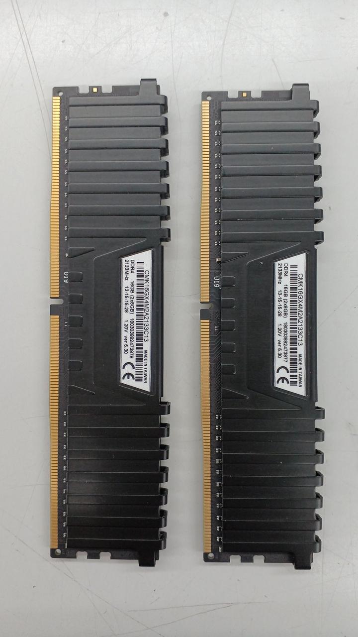 CORSAIR Desktop memory CMK16GX4M2A2133C13