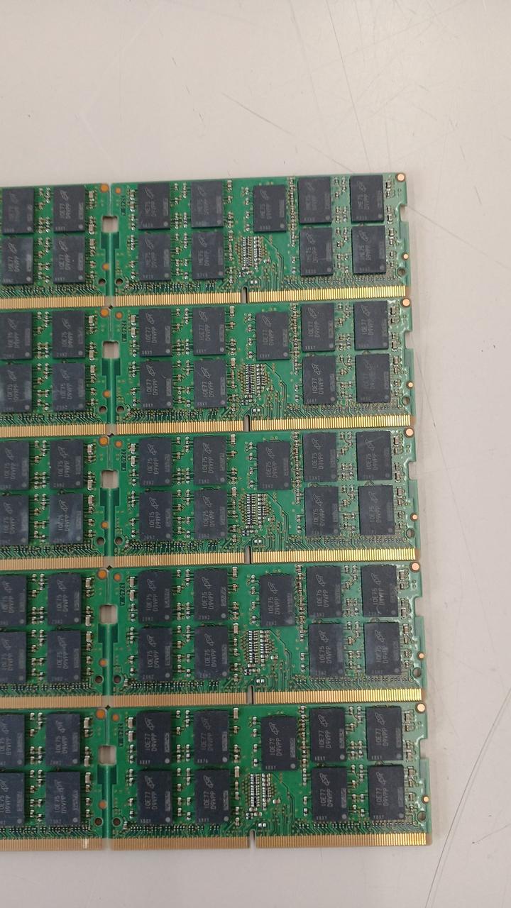 MICRON Memory Set for Laptops MTA18AFS2G72HZ-2G6E4ZI