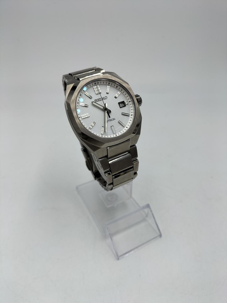 SEIKO Solar Radio-Controlled Wristwatch 7B72-0AF0