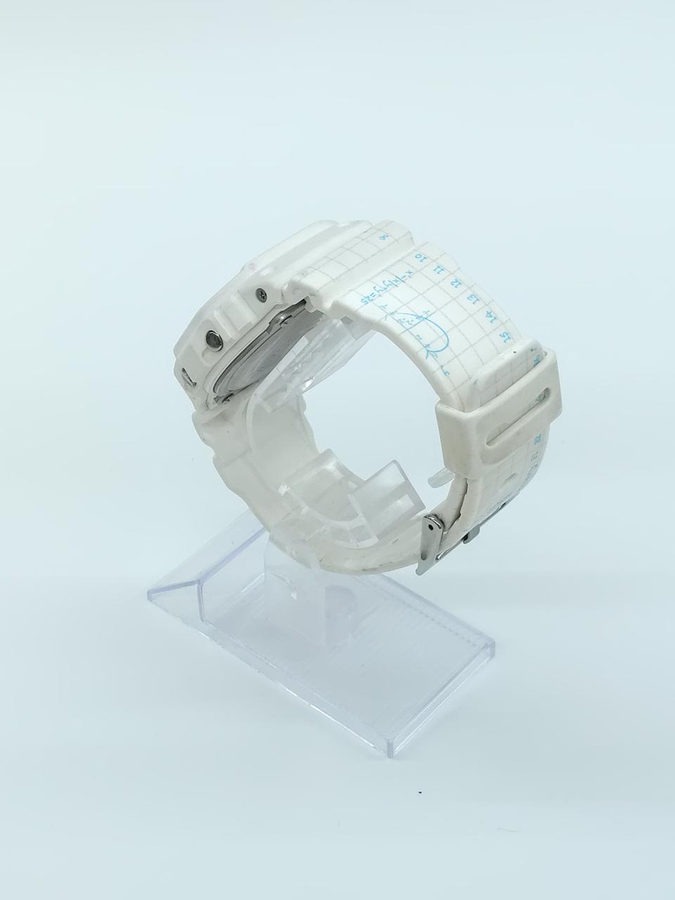 CASIO G-SHOCK DW-5600LJ