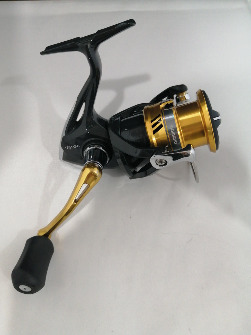 SHIMANO Spinning Reel Sahara 2500