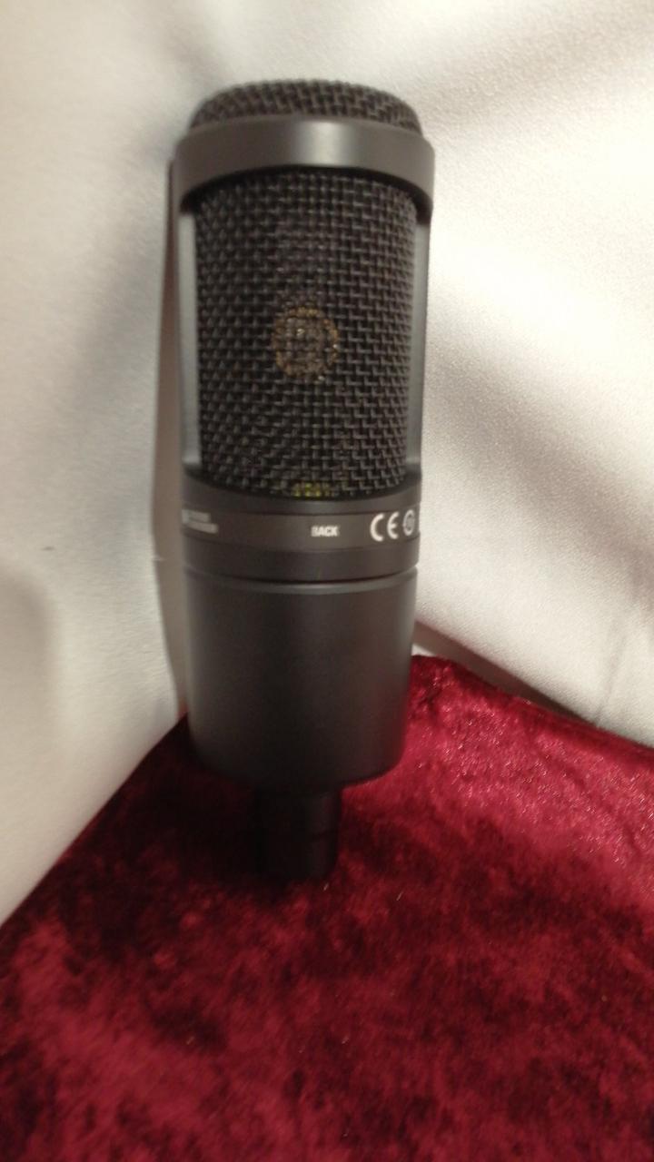 AUDIO TECHNICA Condenser Microphone AT2020