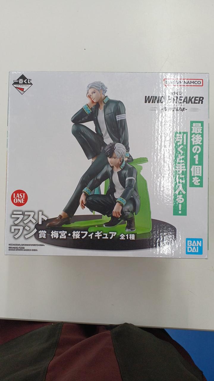 Ichiban Kuji (BANPRESTO) WIND BREAKER Original 5th Anniversary Last One Prize Umemiya & Sakura Figure - Banzai Thrifting | BanzaiHobby